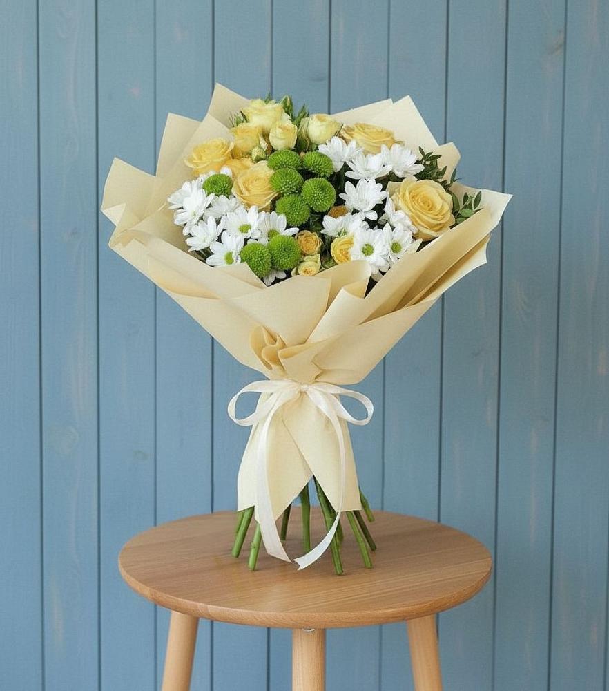 Букет цветов из: Хризантемы и Розы в Степном