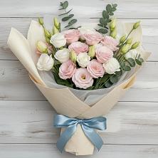 Букет цветов из:  Лизиантусы в Степном