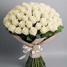 Букет 101 беля роза Белоснежка в Степном