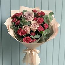 Букет цветов из:  Гвоздики и Розы в Степном